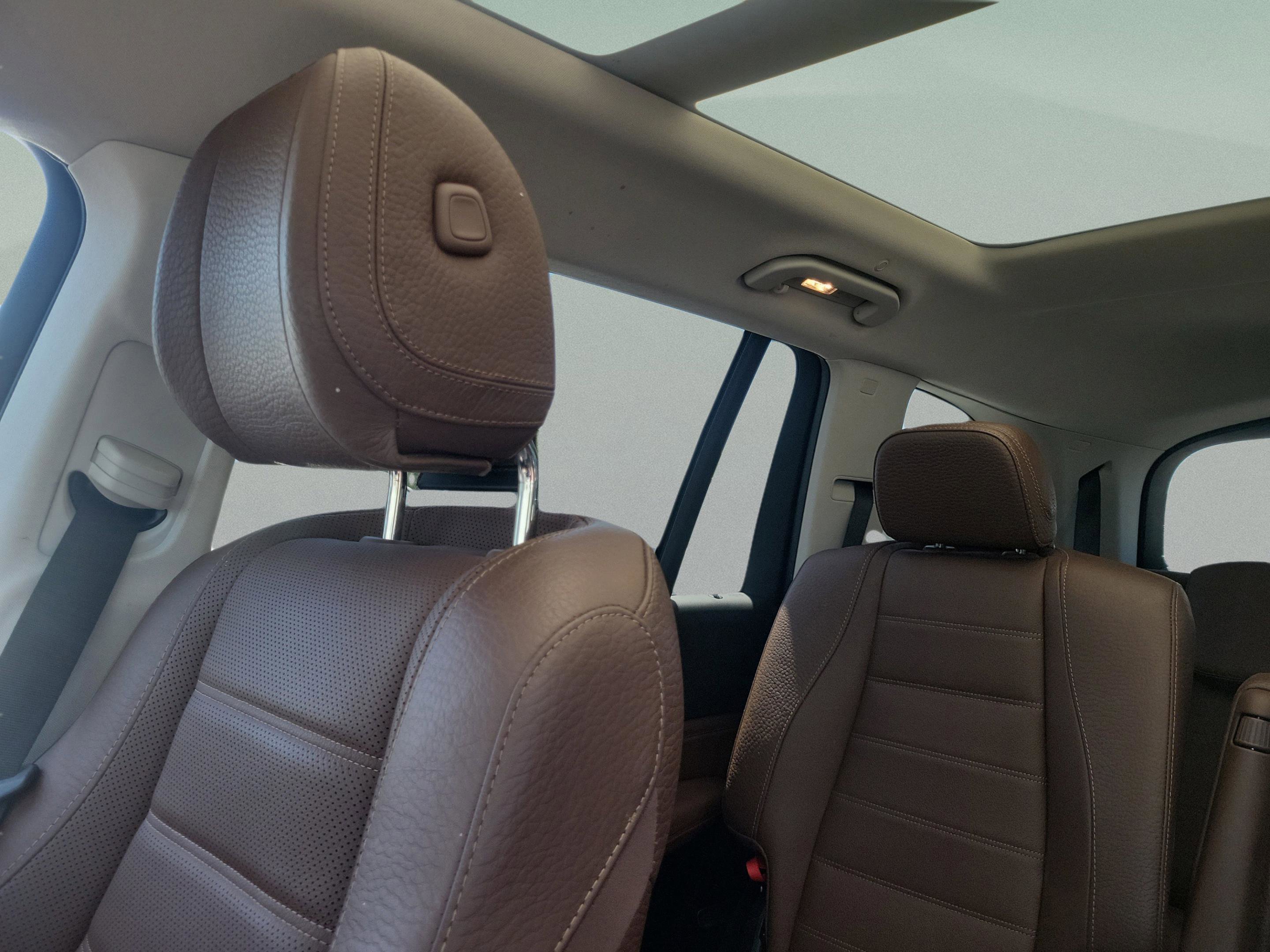 Used 2024 Mercedes-Benz GLS 450 4MATIC image 27