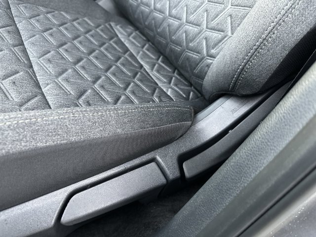 New 2026 Nissan Kicks SV w/ SV Premium Package FWD image 23