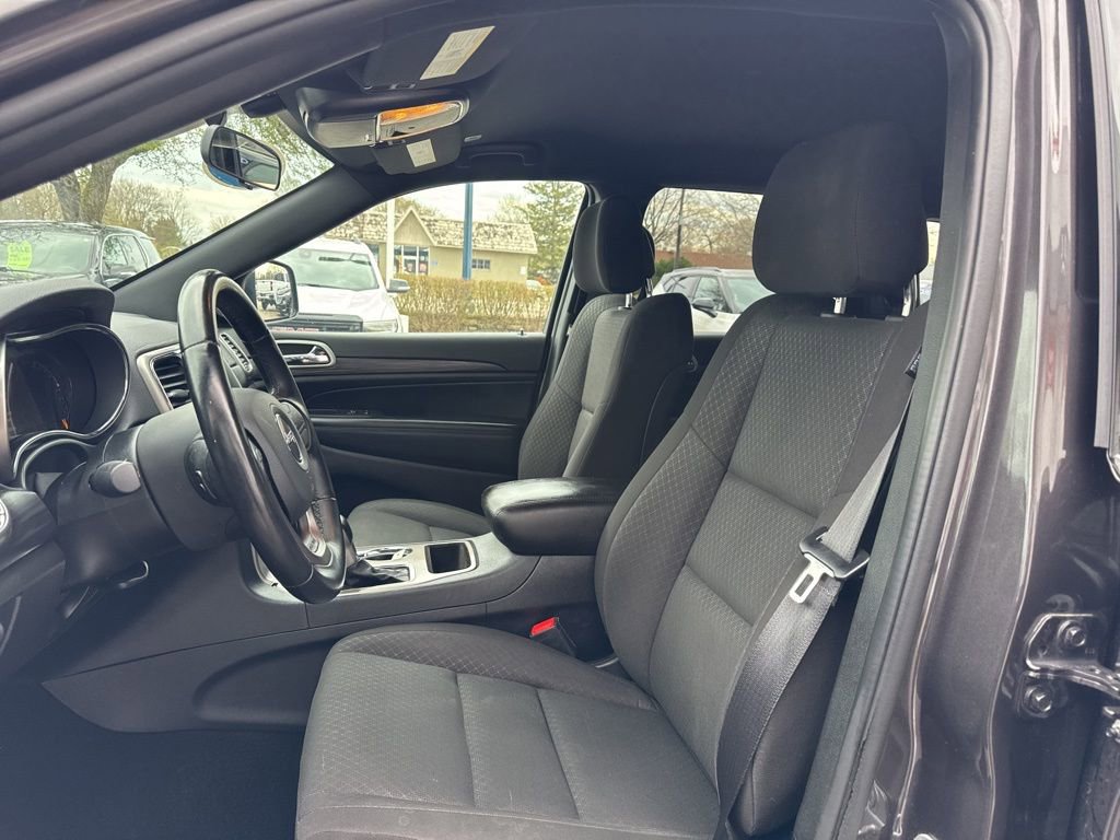 Used 2021 Jeep Grand Cherokee Laredo image 15