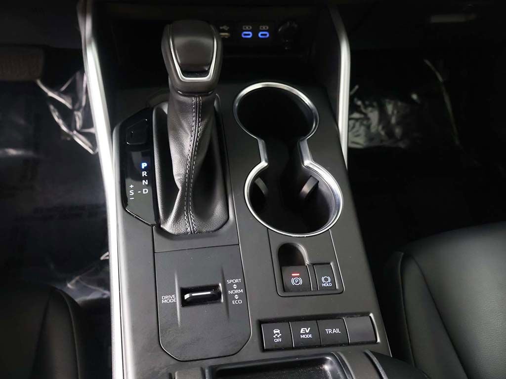 Used 2022 Toyota Highlander XLE image 46