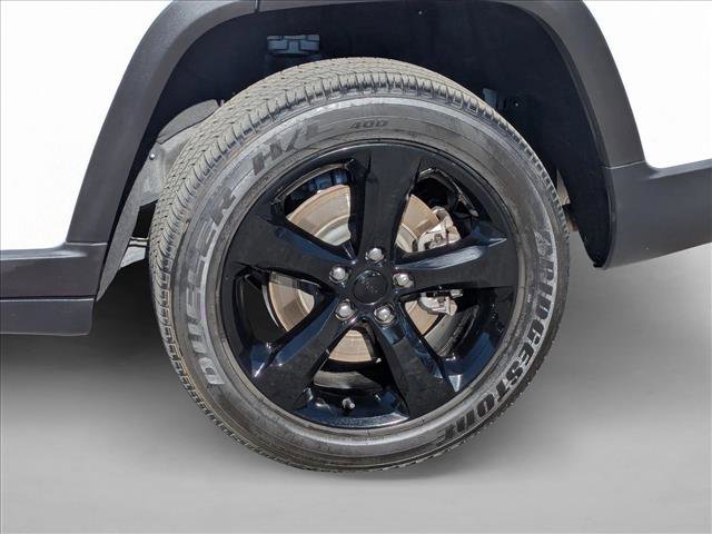 Used 2022 Jeep Grand Cherokee L Laredo image 22