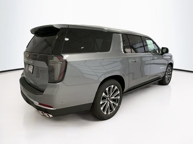 New 2026 Chevrolet Suburban High Country AWD/4WD image 6