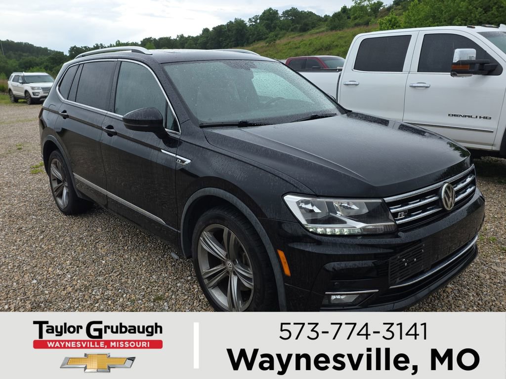 Used 2018 Volkswagen Tiguan SEL AWD/4WD image 1