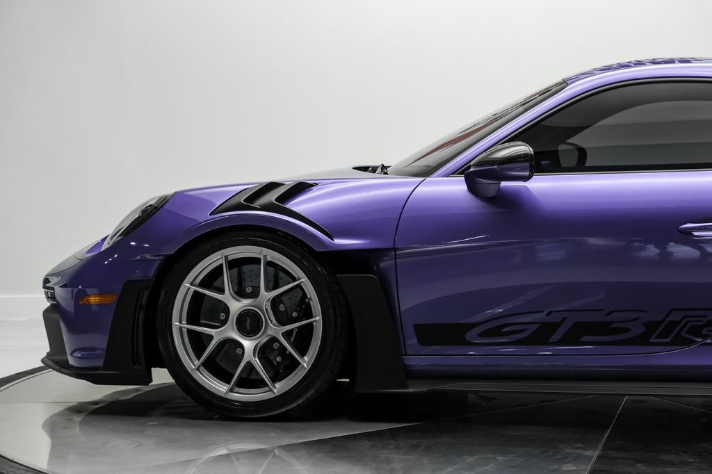 Used 2025 Porsche 911 GT3 RS RWD image 17