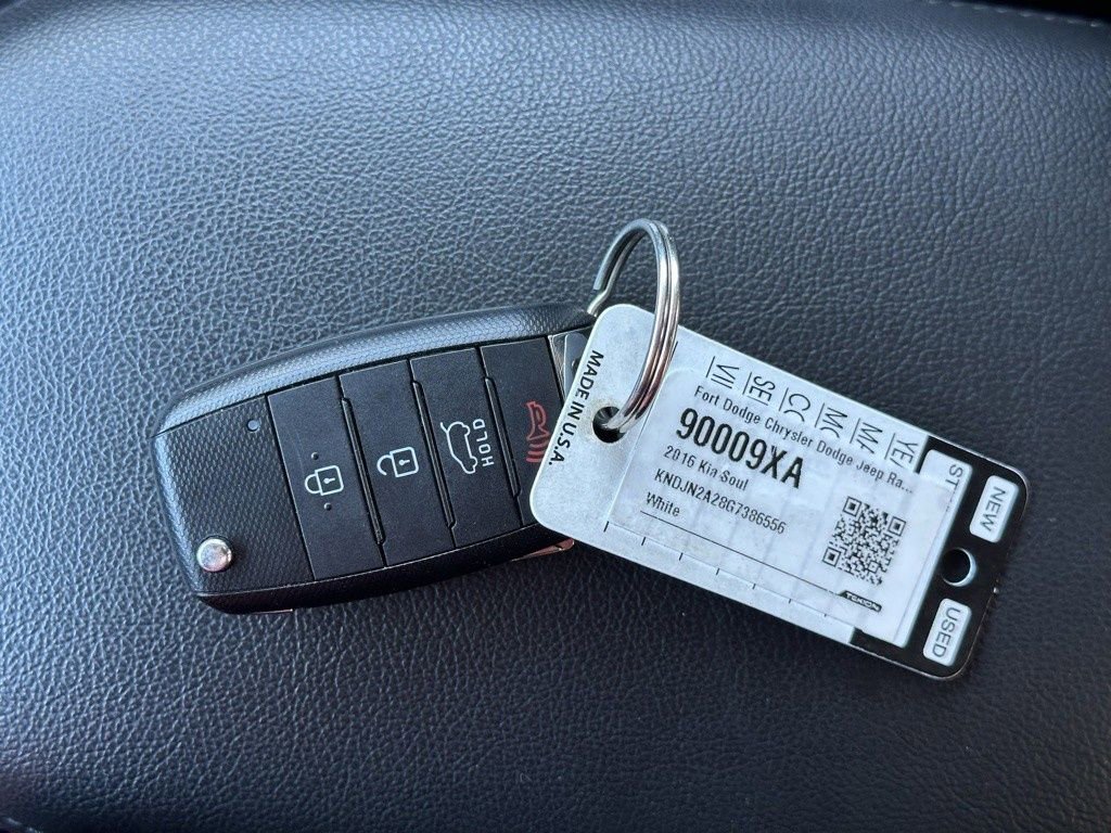 Used 2016 Kia Soul image 31