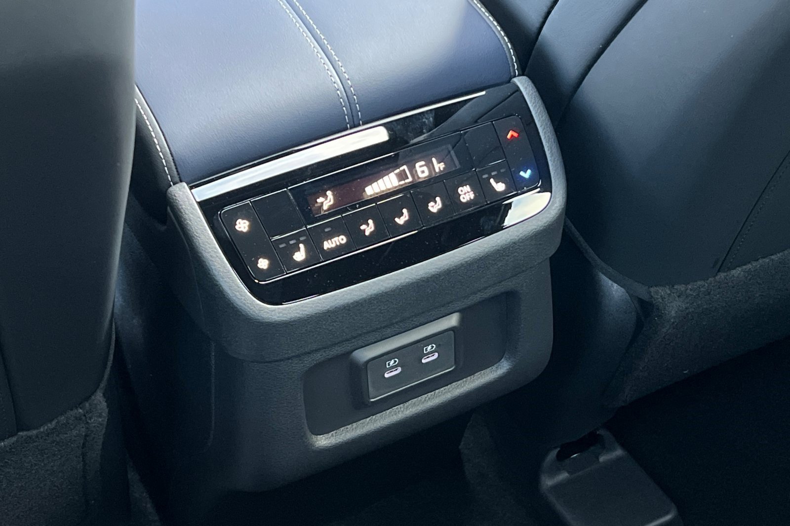 New 2026 INFINITI QX60 Sport w/ Dark Cargo Package image 13