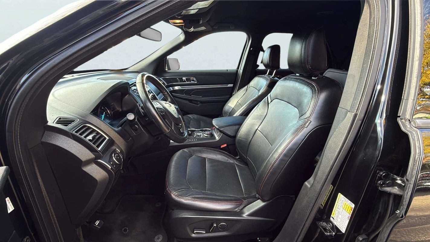 Used 2018 Ford Explorer Sport AWD/4WD image 23