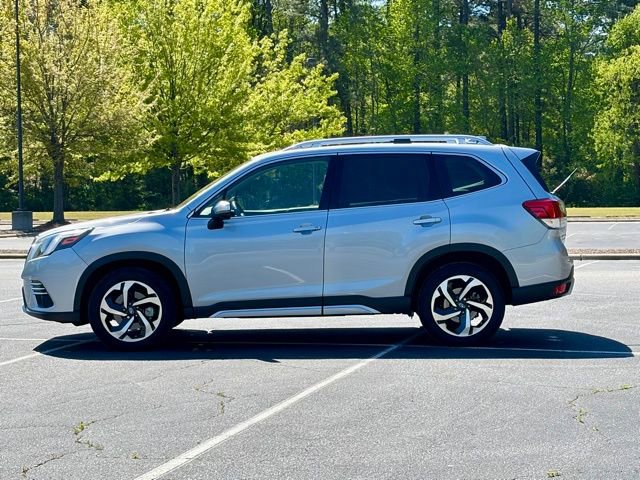 Used 2023 Subaru Forester Touring image 3