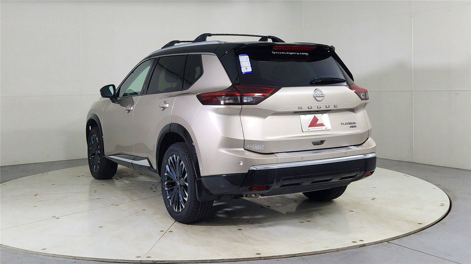 New 2026 Nissan Rogue Platinum w/ Platinum Premium Package AWD/4WD image 5