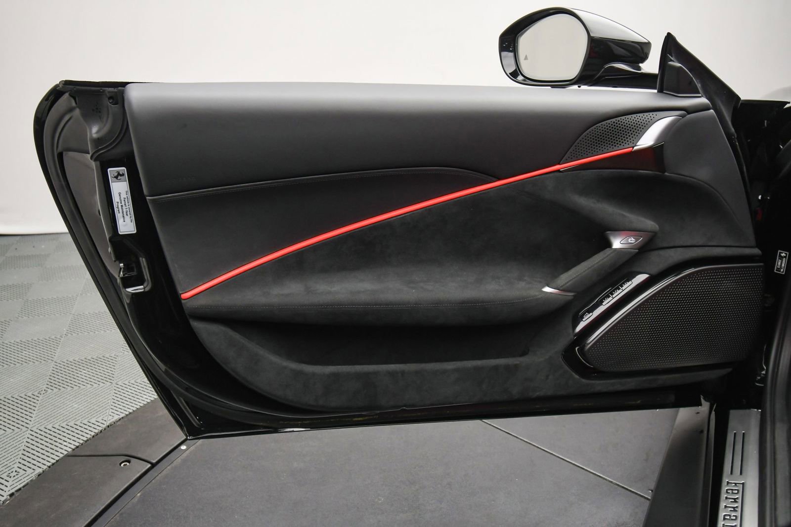 Certified 2025 Ferrari Roma Spider image 50