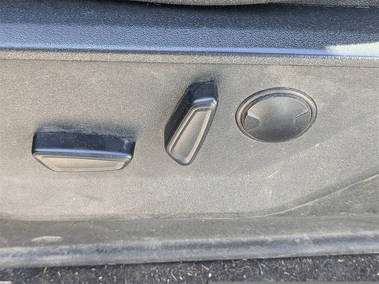 Used 2024 Ford F150 XLT w/ Equipment Group 302A MID image 20