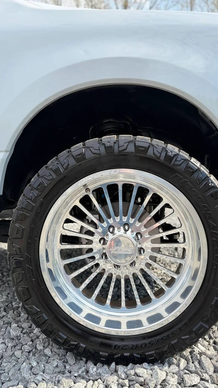 Used 2026 Ford F250 Platinum w/ Platinum Plus Package image 10