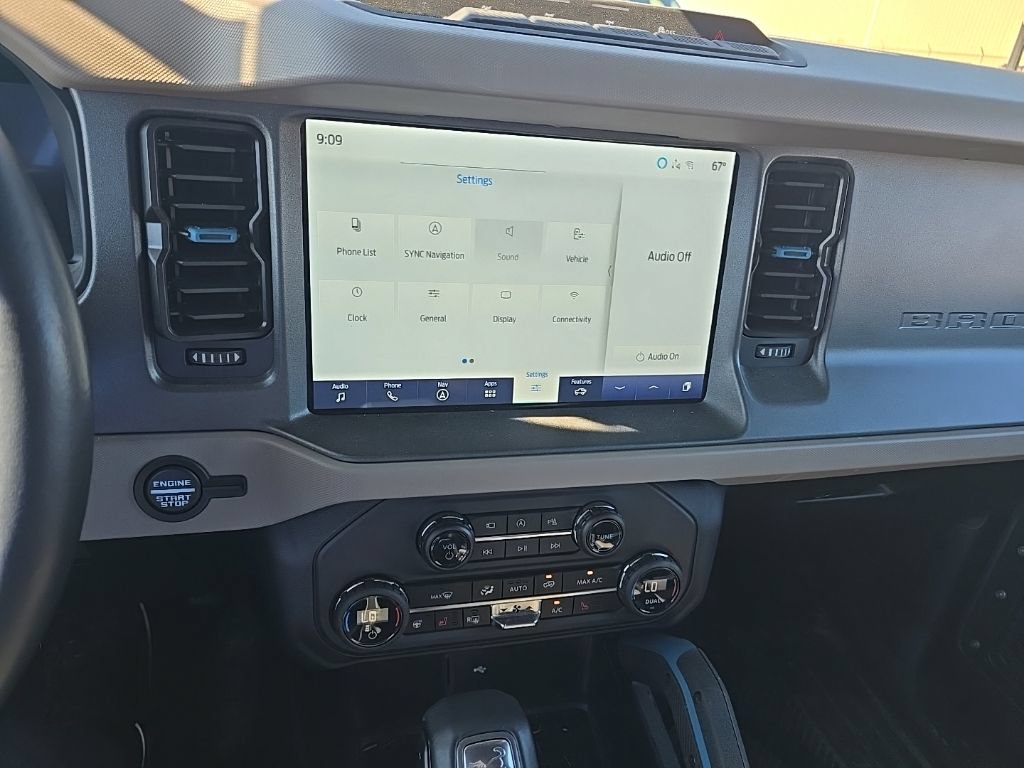 Used 2024 Ford Bronco Wildtrak AWD/4WD image 21