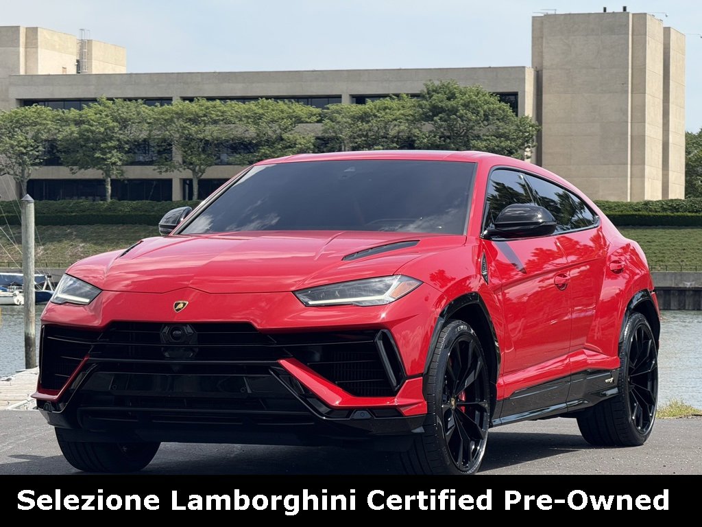 Used 2024 Lamborghini Urus S image 1