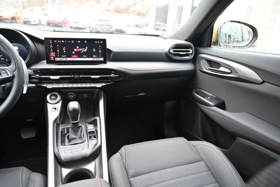 Used 2024 Dodge Hornet R/T image 13