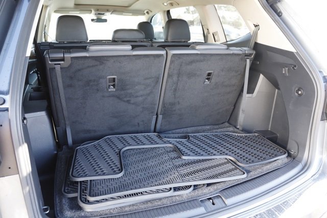 Used 2024 Volkswagen Atlas SE image 5