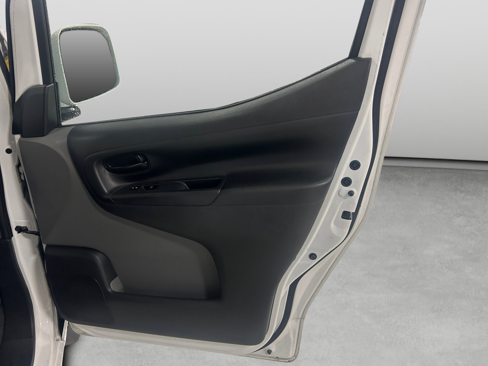 Used 2014 Nissan NV200 SV w/ Technology Package FWD image 18