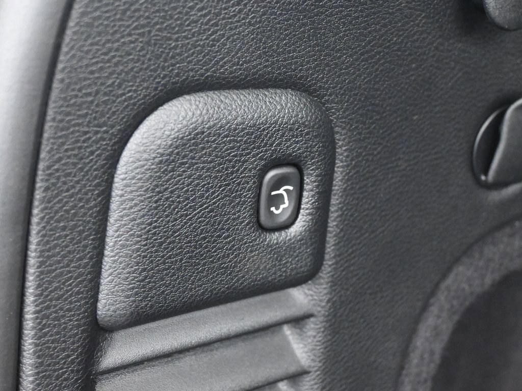 Used 2021 Jeep Grand Cherokee Trackhawk w/ Trailer Tow Group IV image 47