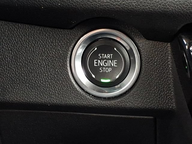 Used 2025 Chevrolet Traverse RS w/ LPO, Floor Liner Package FWD image 22