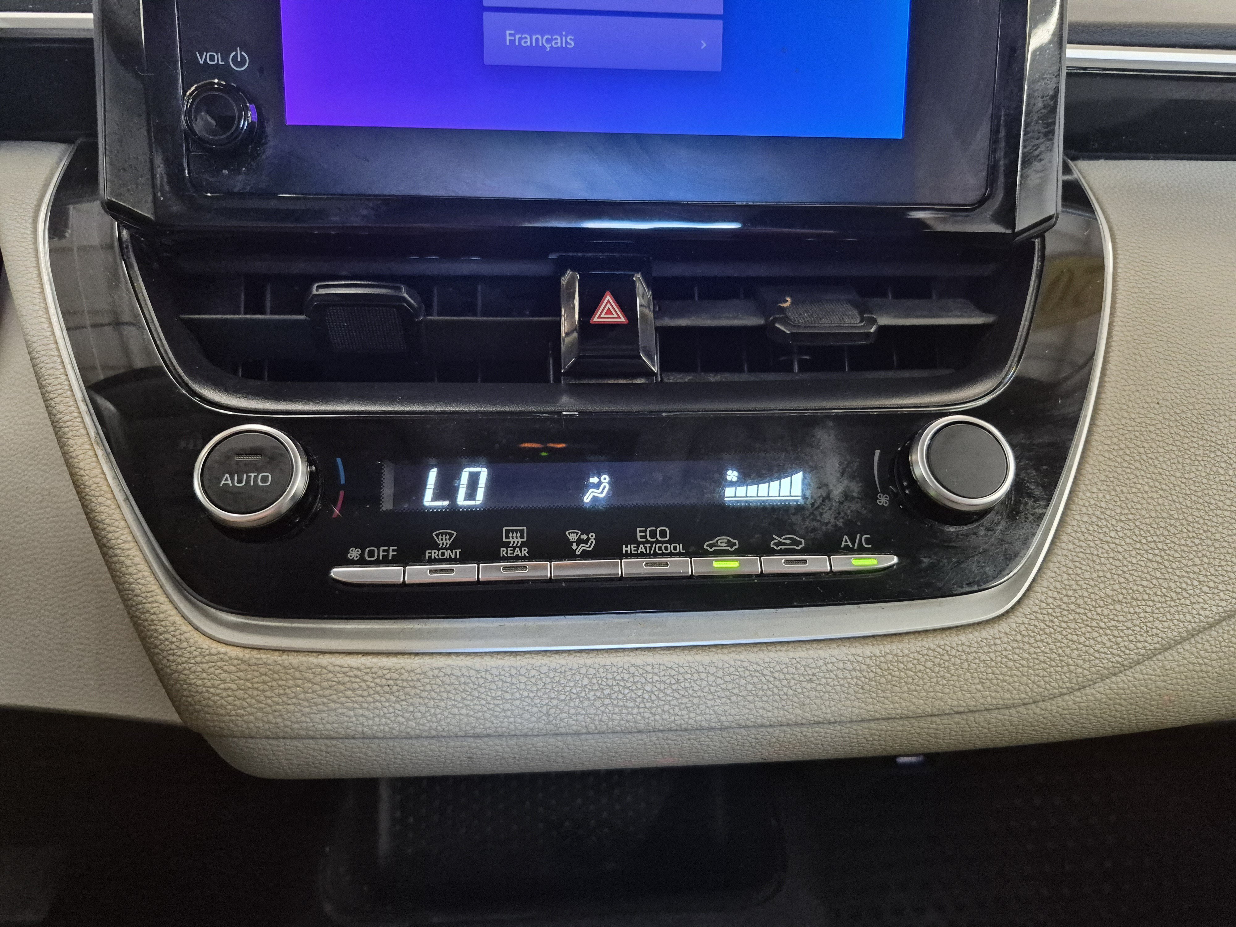 Used 2023 Toyota Corolla LE FWD image 30