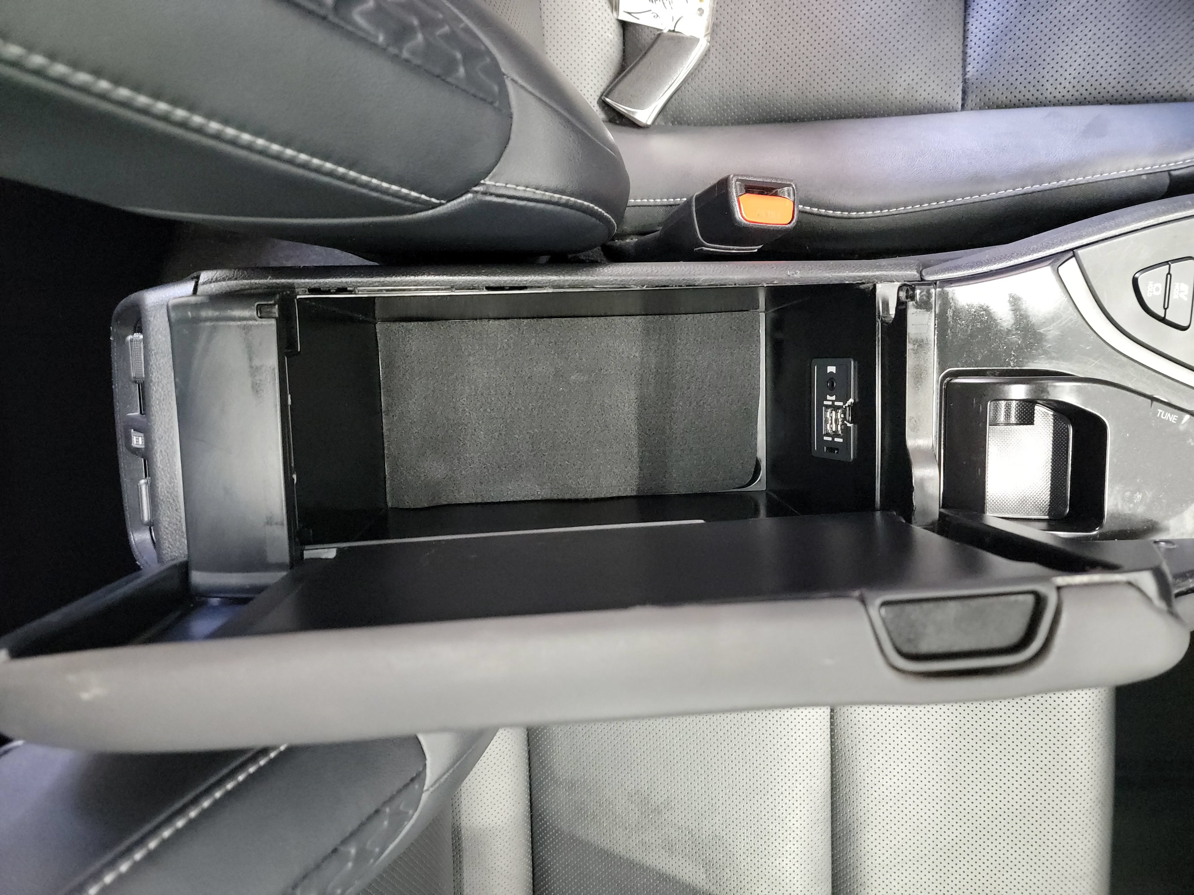 Used 2019 Lexus UX 250h AWD/4WD image 20