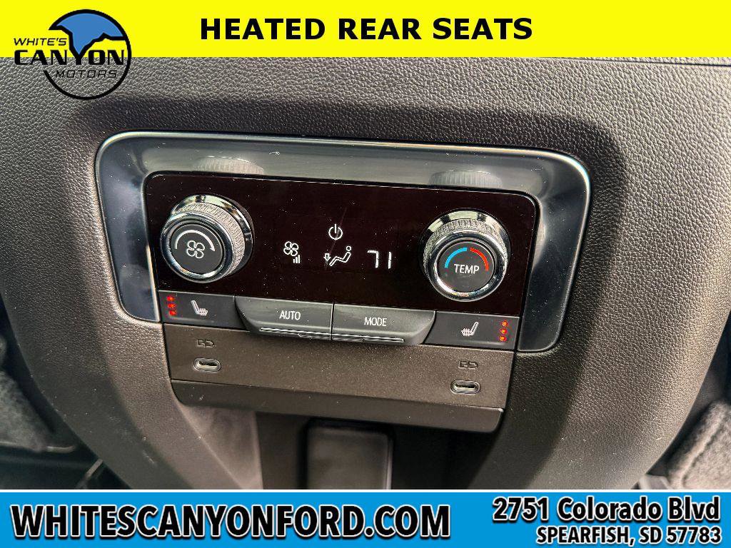 Used 2025 Chevrolet Tahoe High Country w/ Sun And Tow Package image 17