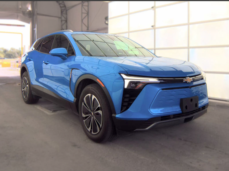 Used 2024 Chevrolet Blazer EV LT AWD/4WD image 4