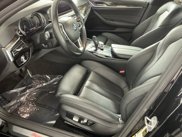 Used 2019 BMW 530i w/ Convenience Package RWD image 8
