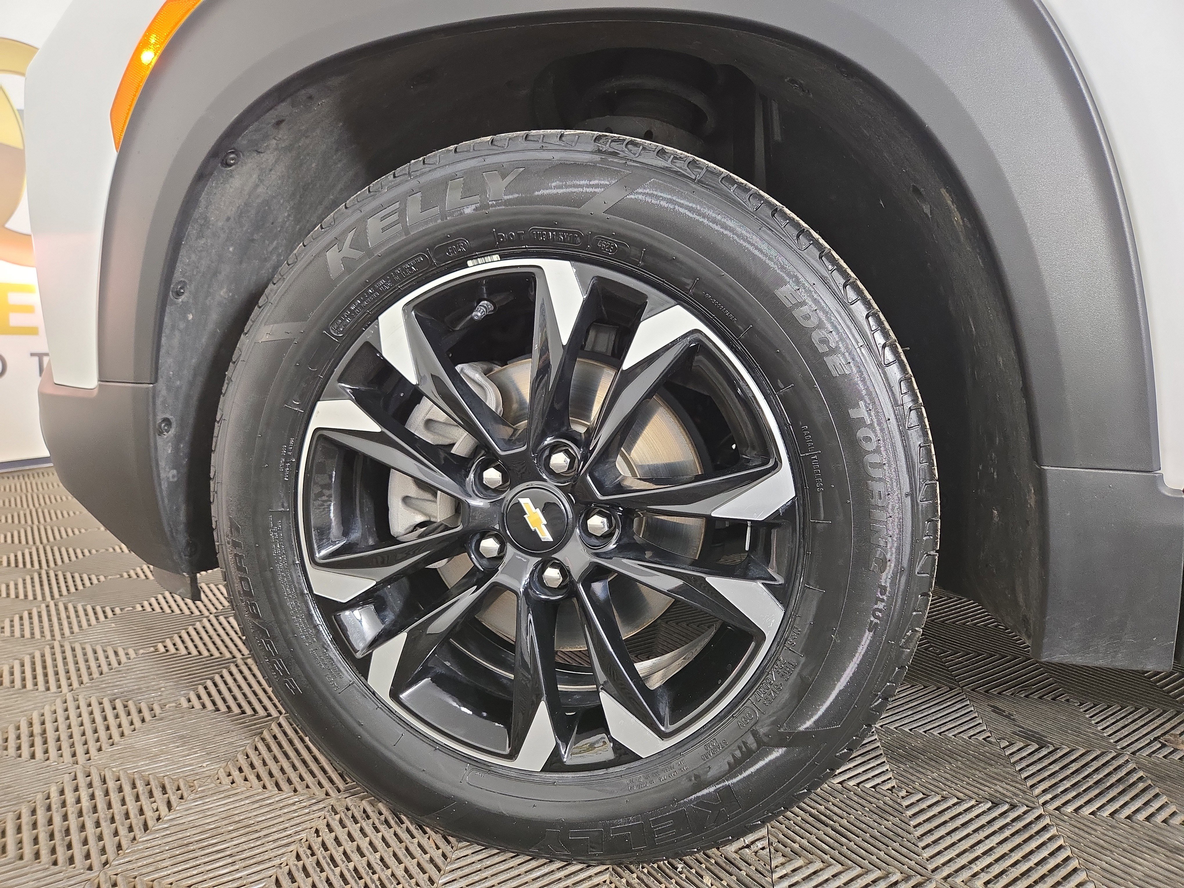 Certified 2023 Chevrolet TrailBlazer LT w/ Convenience Package image 34