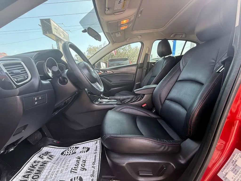 Used 2015 MAZDA MAZDA3 i Grand Touring image 11