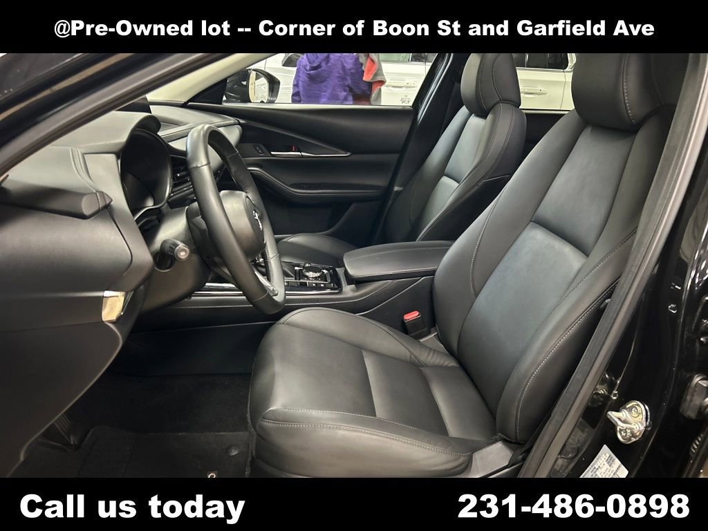 Used 2025 MAZDA CX-30 AWD 2.5 S w/ Preferred Package image 14