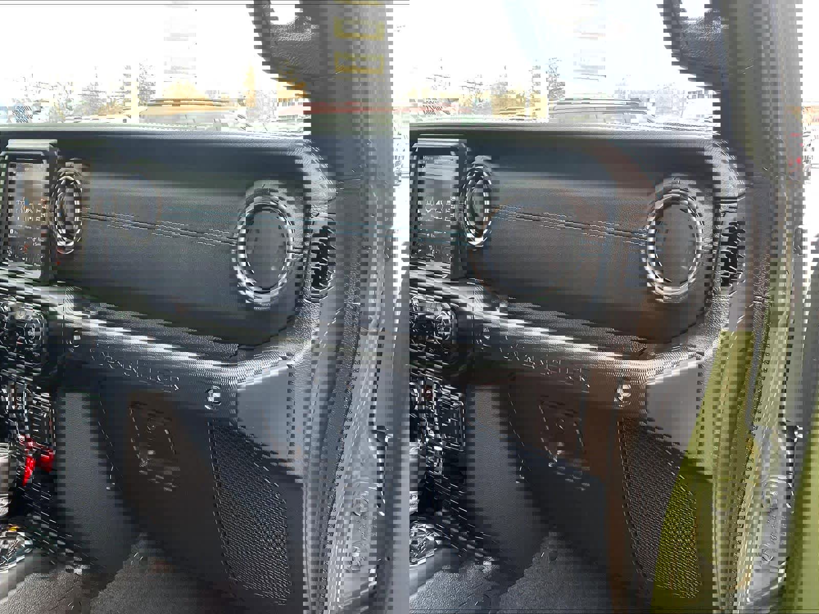 Used 2023 Jeep Wrangler Unlimited Rubicon 4xe w/ Cold Weather Group image 13