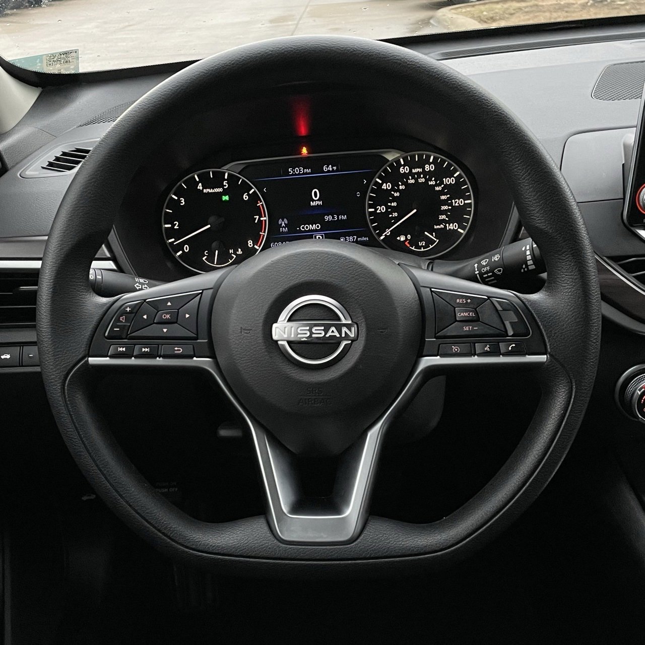 Used 2024 Nissan Altima 2.5 SV image 12