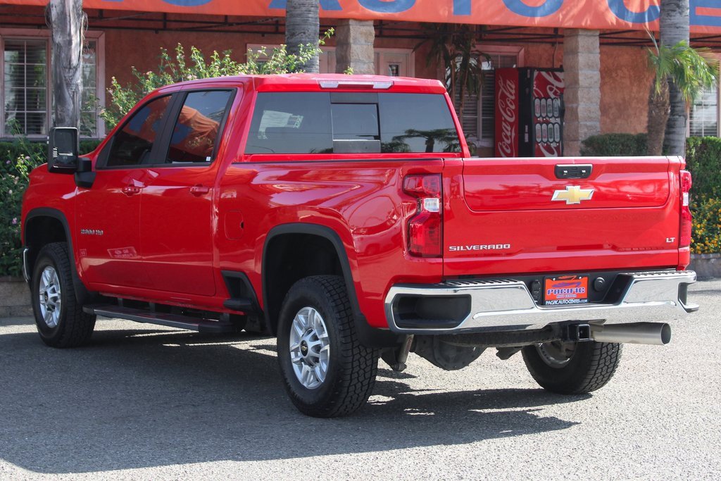 Used 2022 Chevrolet Silverado 2500 LT w/ Convenience Package image 6