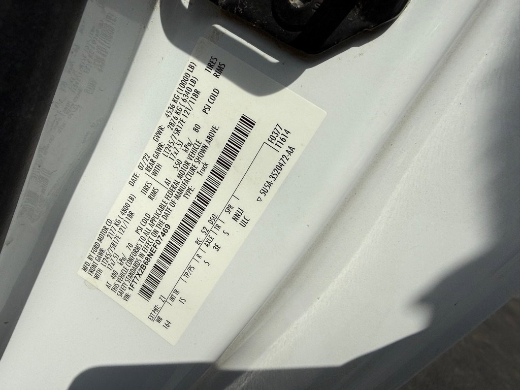 Used 2022 Ford F250 XL w/ Power Equipment Group image 4