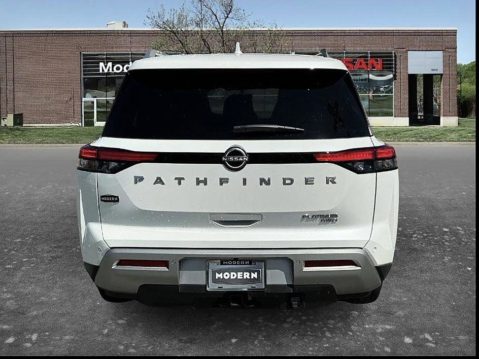Certified 2024 Nissan Pathfinder Platinum w/ Cargo Package image 3
