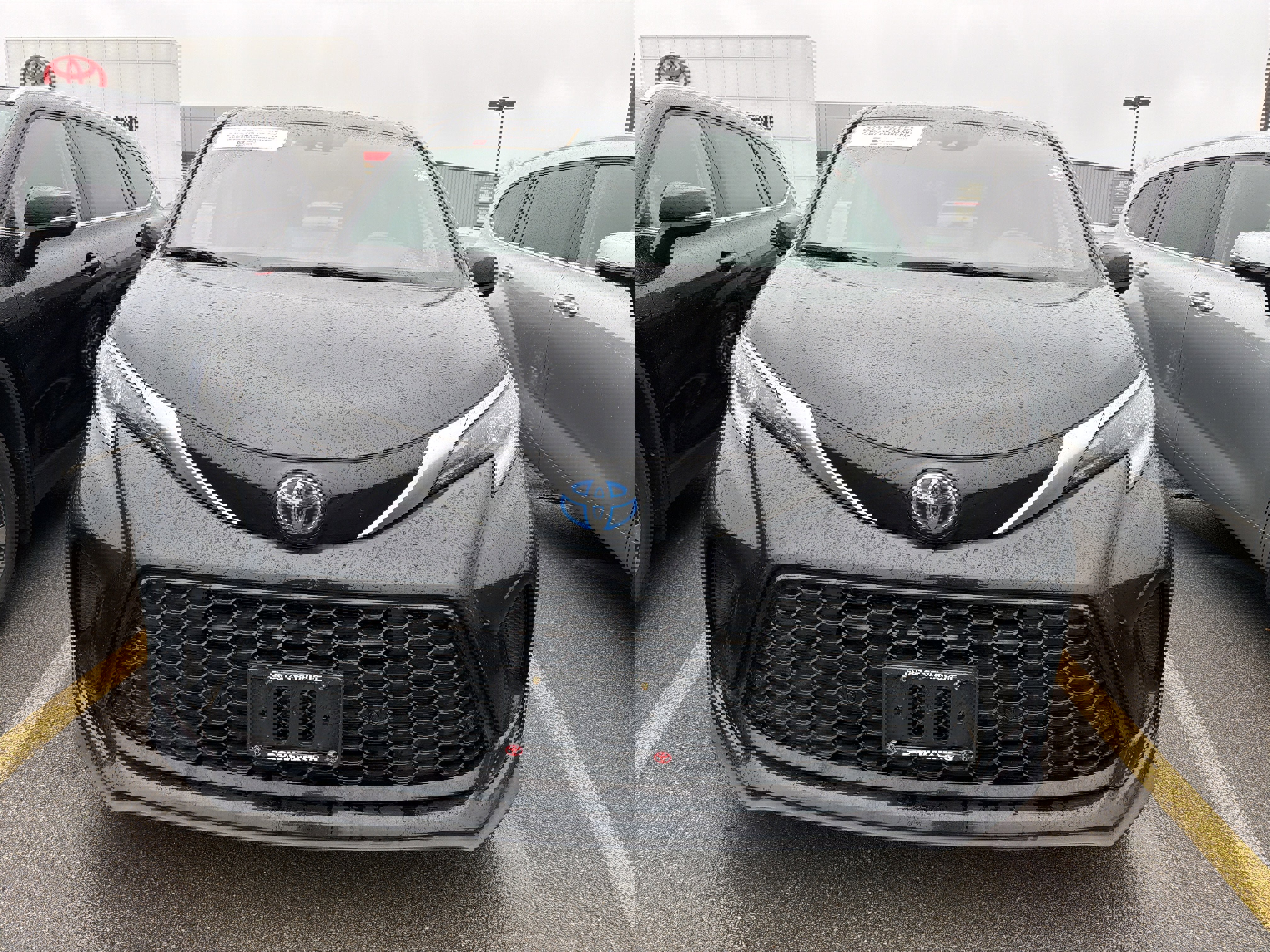 Certified 2023 Toyota Sienna XSE w/ XSE Plus Package image 3