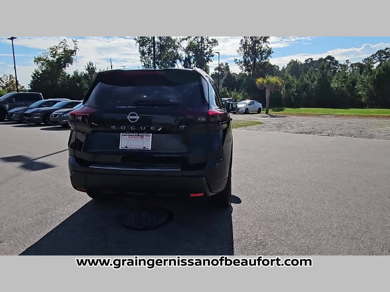 New 2026 Nissan Rogue SV image 30