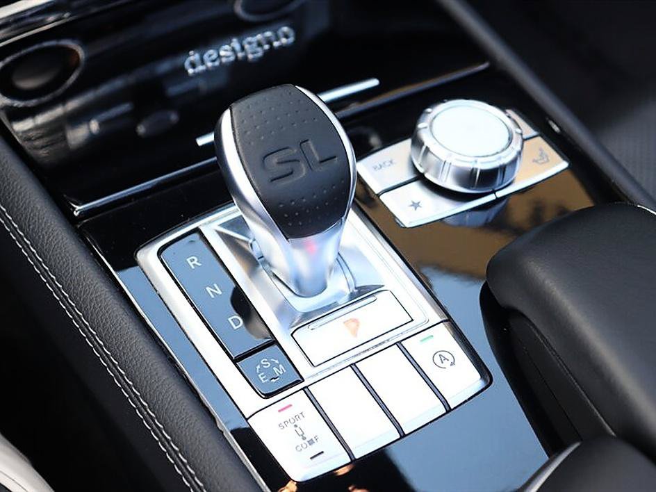 Used 2015 Mercedes-Benz SL 550 image 53