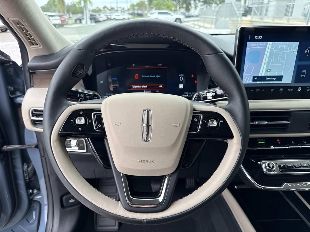 New 2026 Lincoln Corsair Reserve image 26