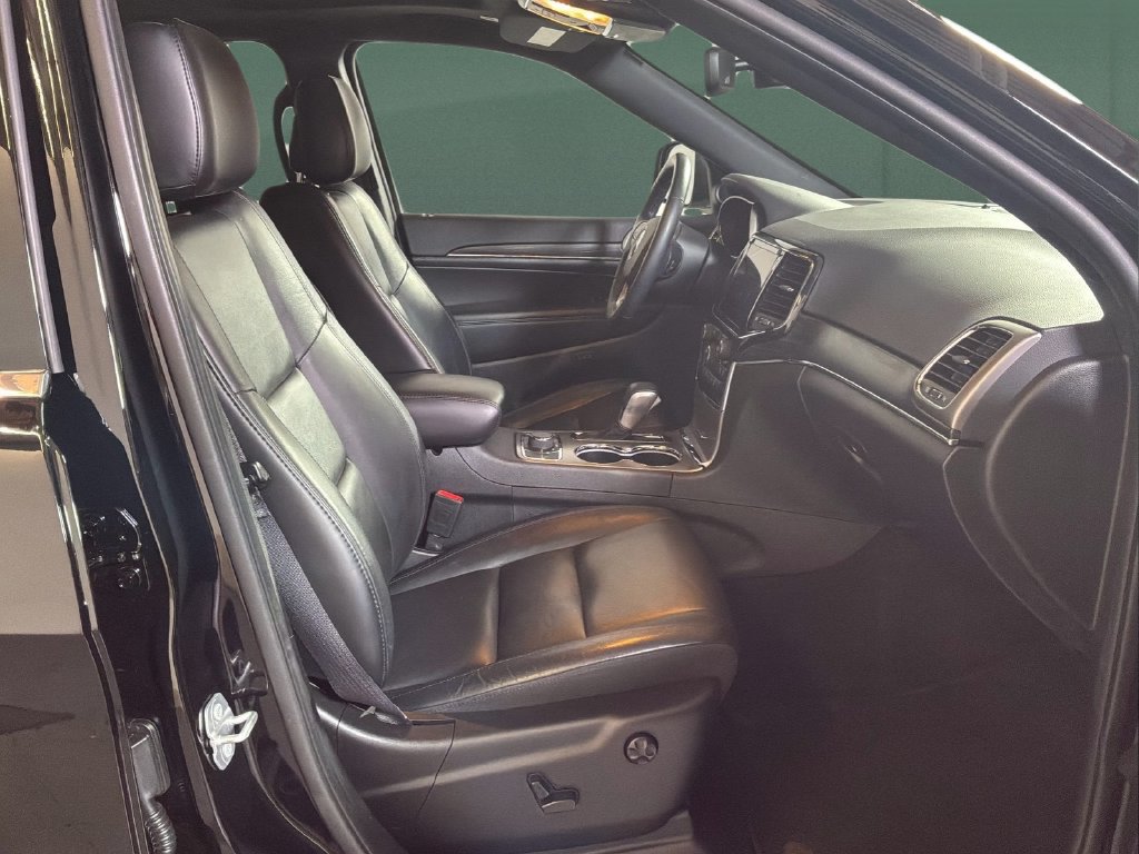 Certified 2022 Jeep Grand Cherokee Limited AWD/4WD image 27