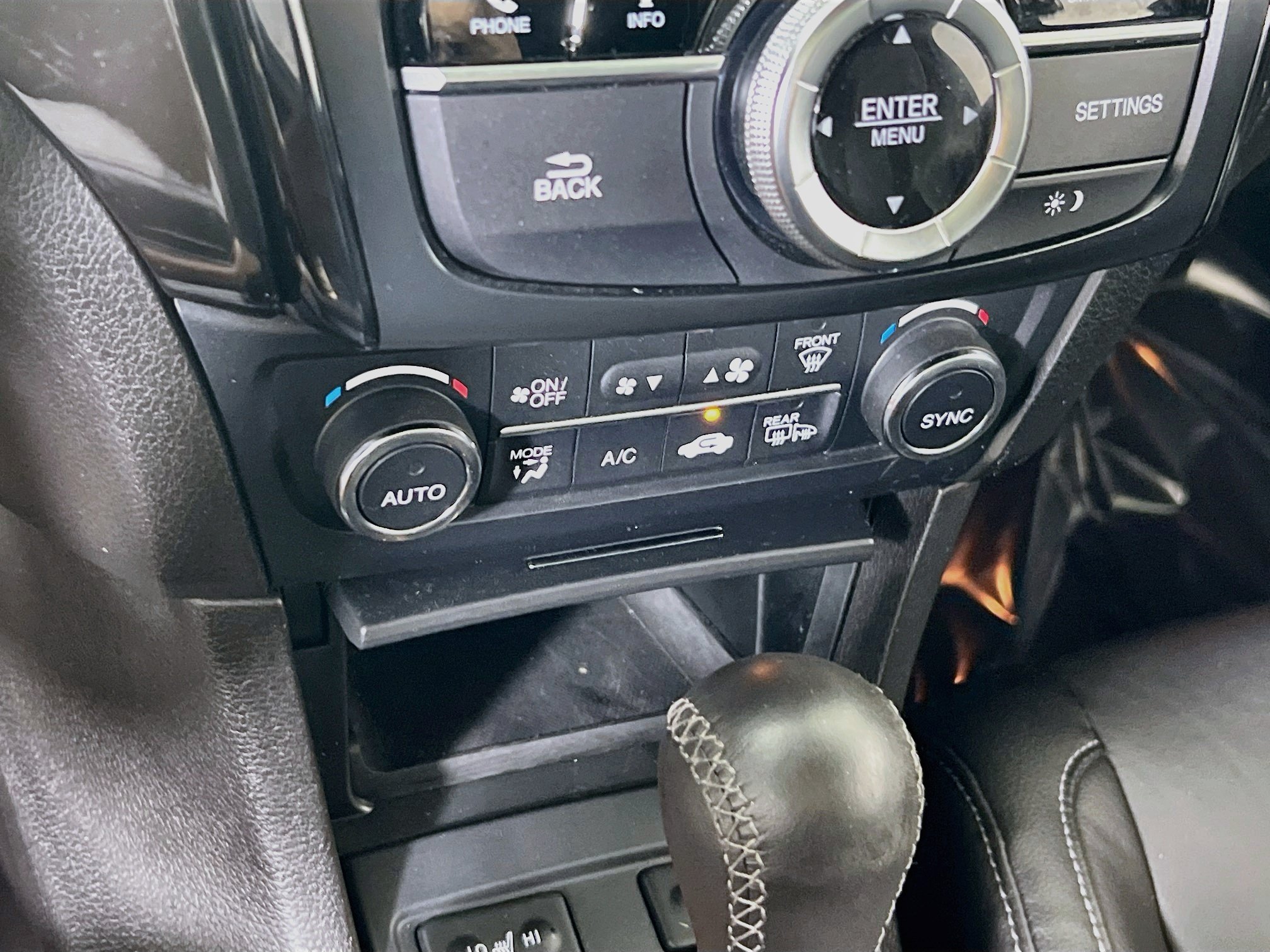 Used 2019 Acura ILX FWD image 15