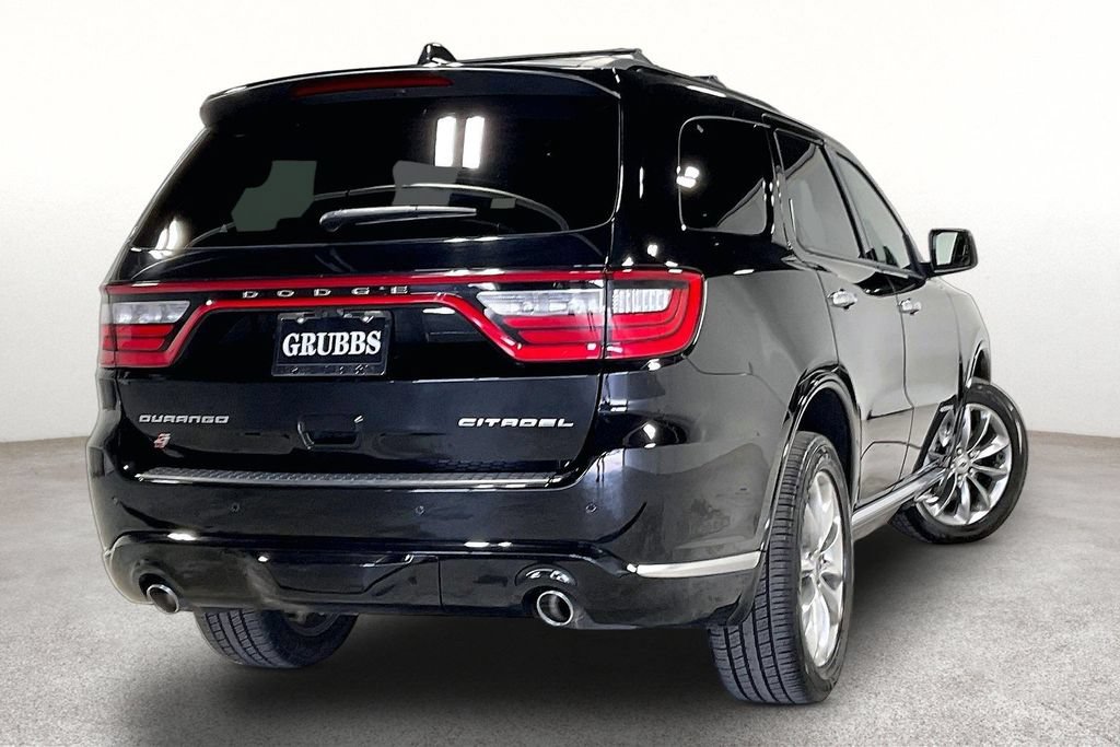 Used 2021 Dodge Durango Citadel AWD/4WD image 2