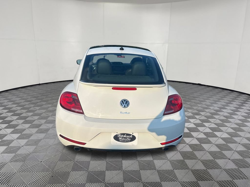 Used 2016 Volkswagen Beetle R-Line SE FWD image 4