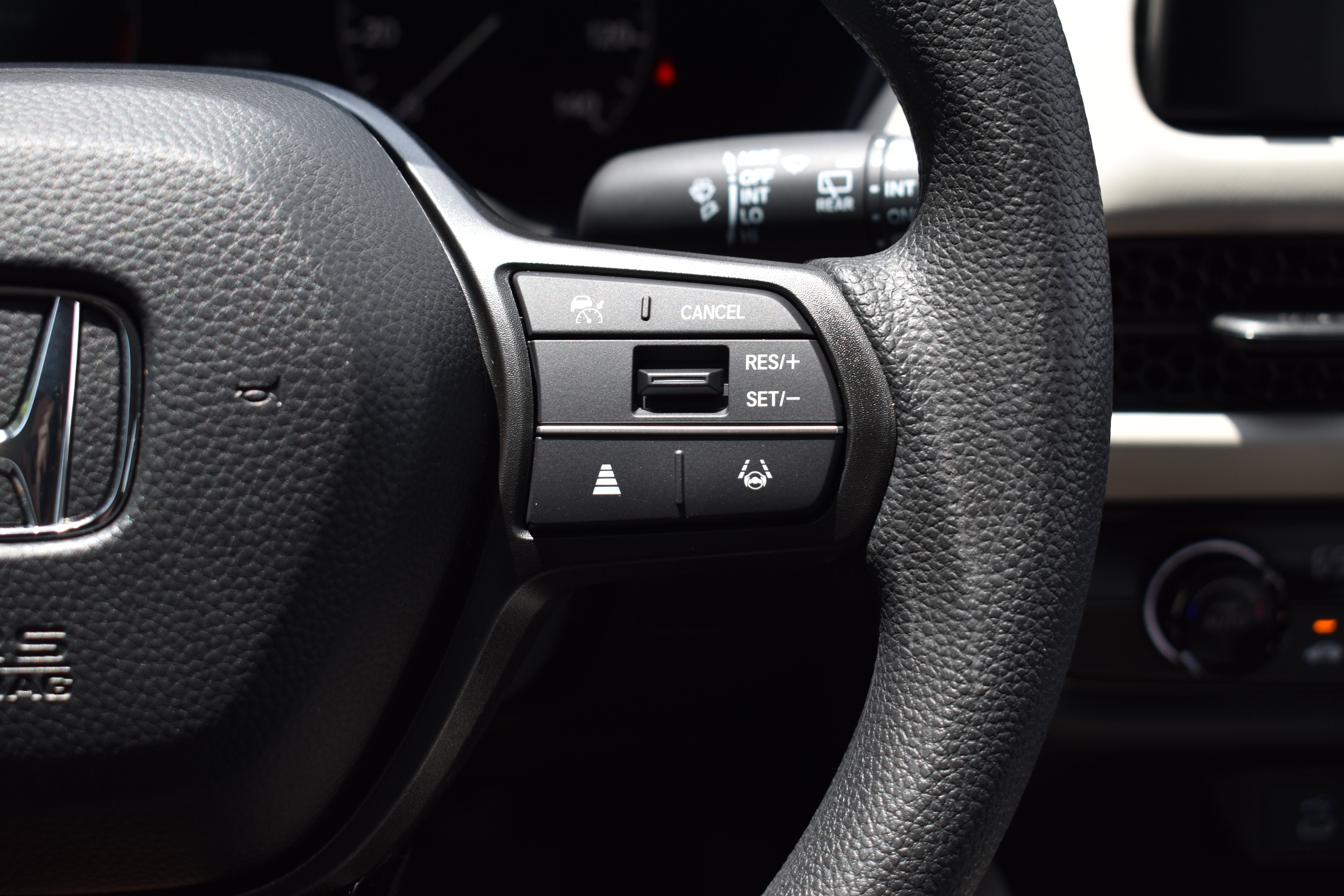 New 2027 Honda HR-V LX image 18