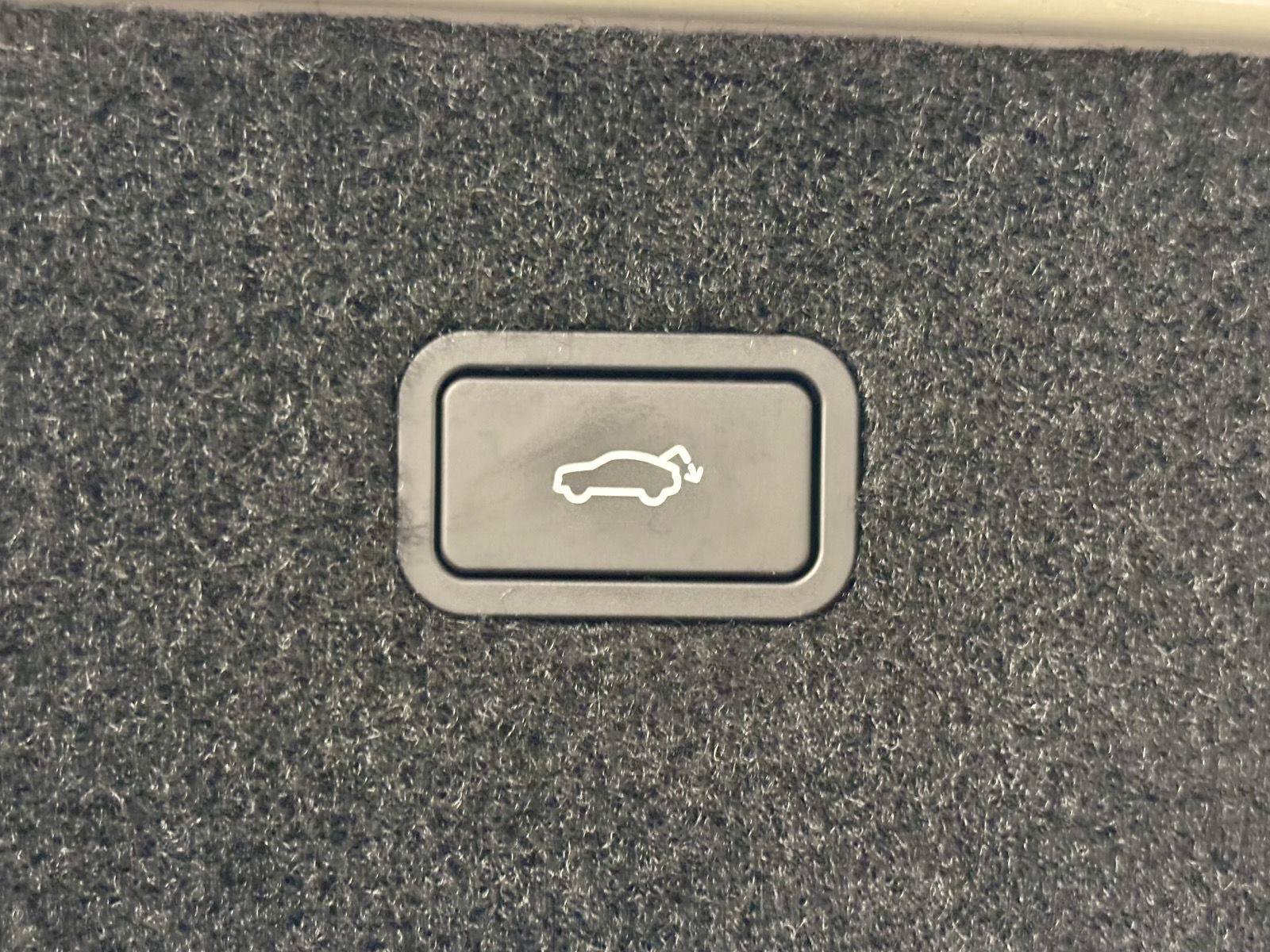 Used 2026 Polestar Polestar 4 RWD image 48