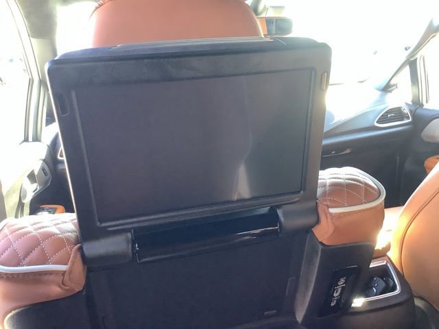 Used 2024 Chrysler Pacifica Pinnacle image 27