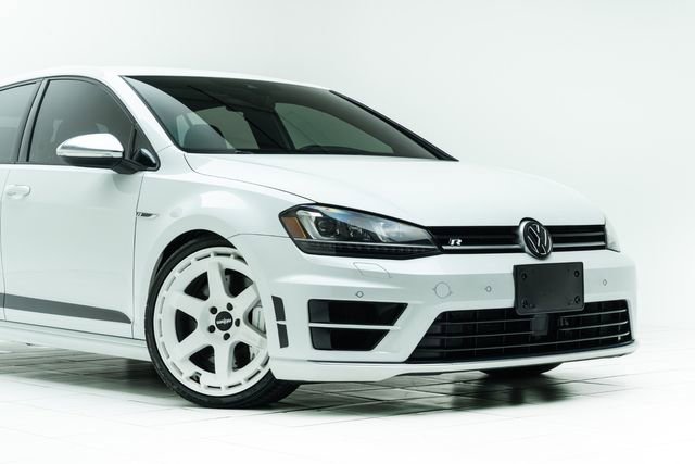 Used 2017 Volkswagen Golf R 4-Door image 4