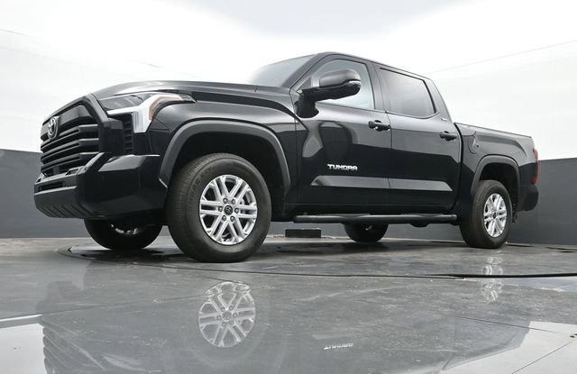 Used 2024 Toyota Tundra SR5 w/ SR5 Convenience Package image 12