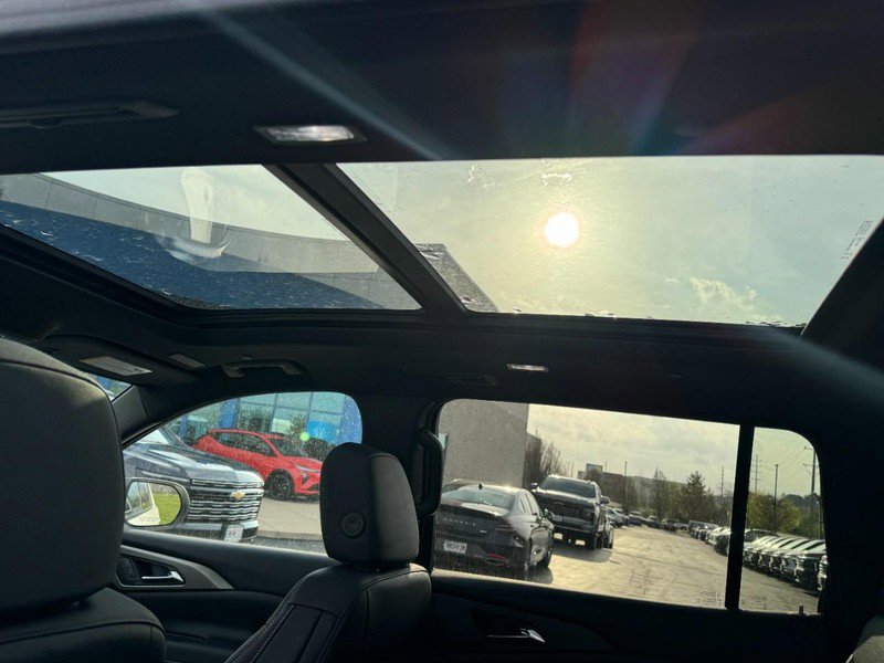 New 2026 Chevrolet Traverse LT w/ Sun and Wheel Package image 35
